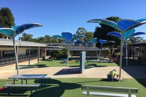 Loric Leaves Redeemer school in Brisbane
